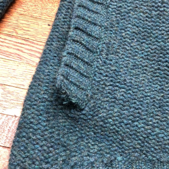 Aritzia Tna Wool Sweater - Picture 9 of 9